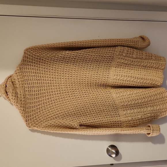 Tan cardigan - Picture 5 of 8